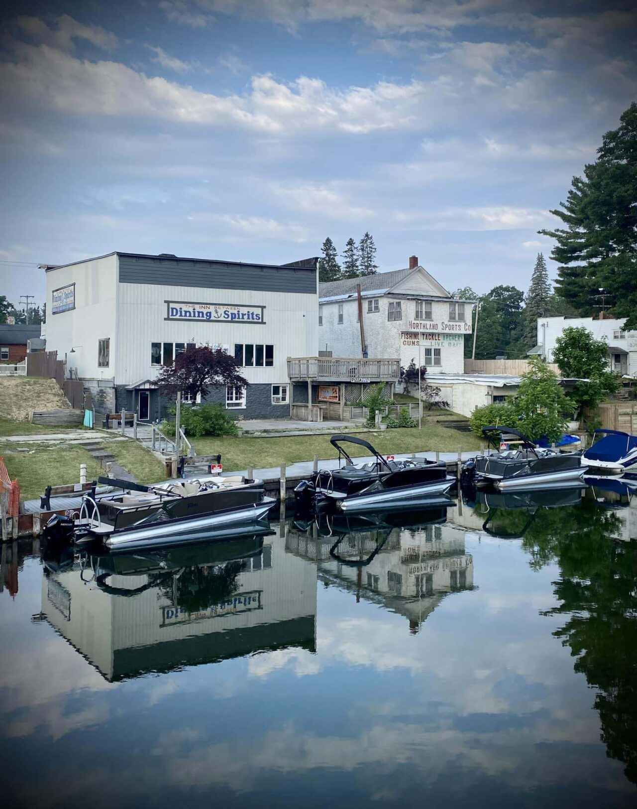 Pontoon Boat Rentals in Indian River, MI Inn Between Waterfront Rentals
