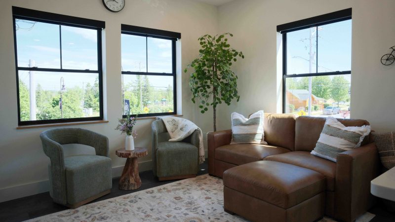 Small mb living room